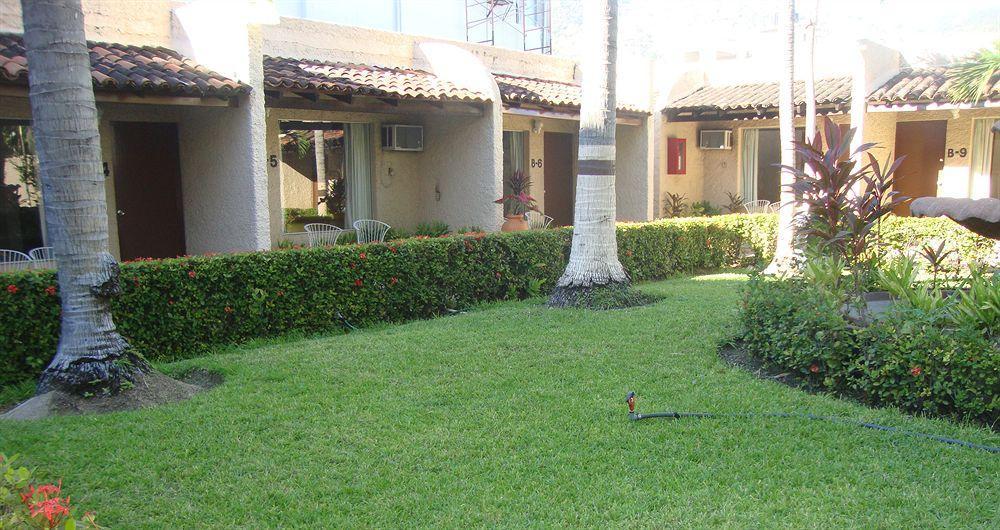 Sands Acapulco Hotel&Bungalows Bagian luar foto