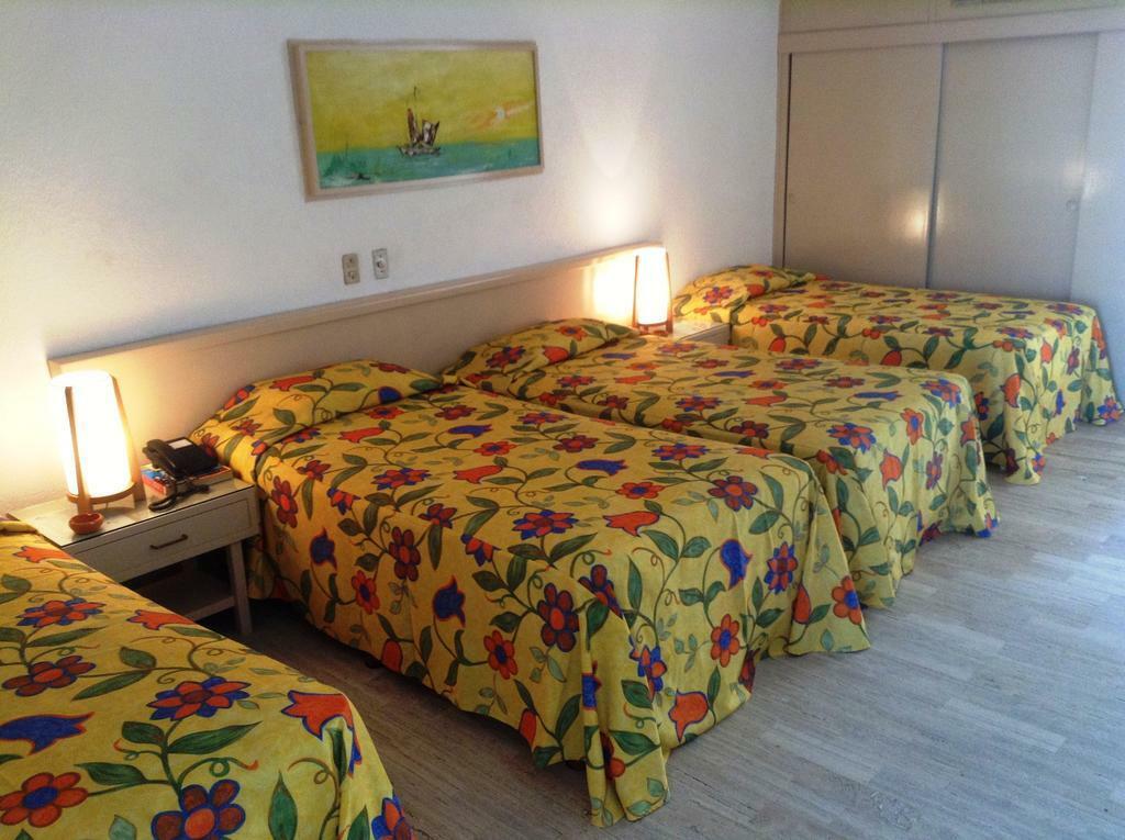 Sands Acapulco Hotel&Bungalows Bagian luar foto